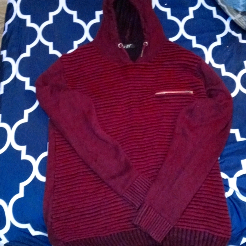 Really cute sweater!!!!